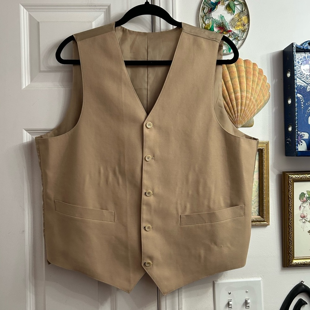 Vintage tan vest size large - preppy, academia, coquette
